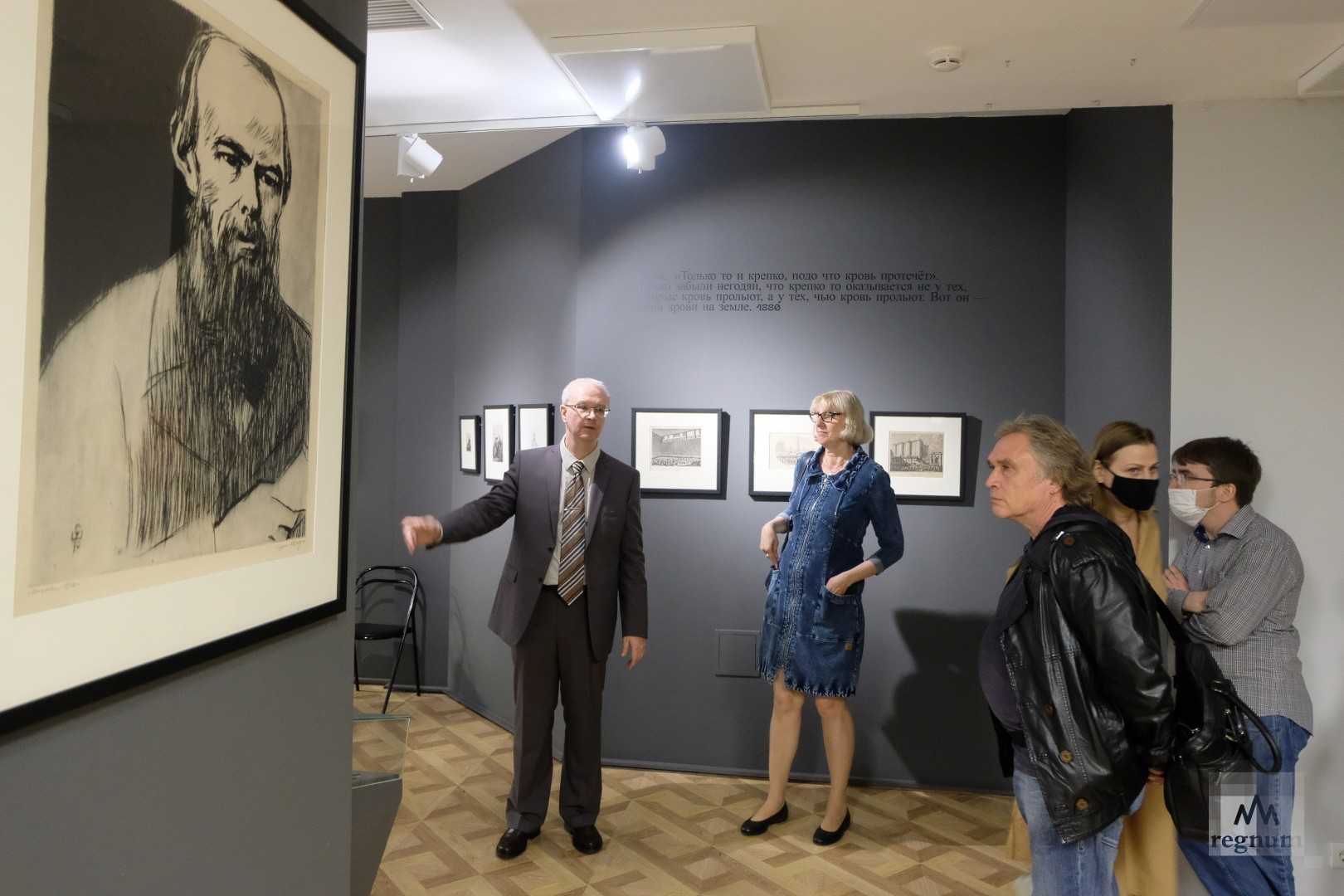 Дон24 - выставку-инсталляцию «достоевский: штрихи к портрету» открыли в звереве